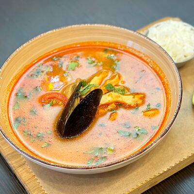 Том Ям в Навруз по цене 649 ₽