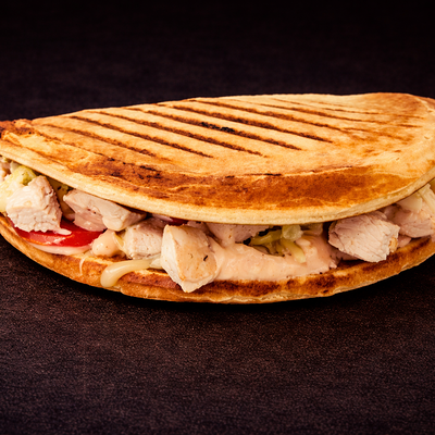 Хот-дог (закрытая) в Авто Япончик по цене 425 ₽