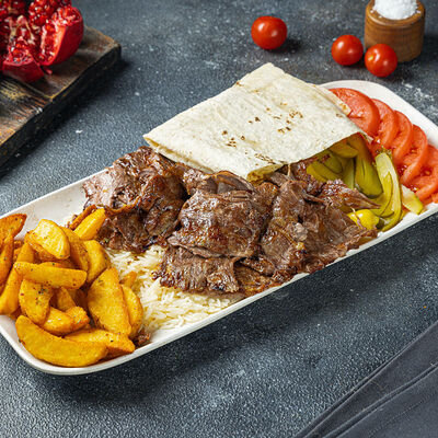 Донер с рисом в CHEF BURGER Три вокзала Депо по цене 860 ₽