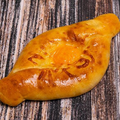 Хачапури по-аджарски в Пан Чебурек по цене 390 ₽