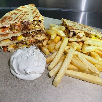 Скепасти большая порция в Сюда иди Халяль по цене 549 ₽