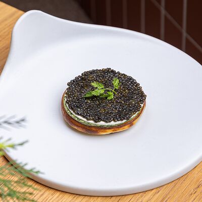 Оладушек на кефире со сметаной в М2 Органик Клуб Зиларт по цене 1000 ₽