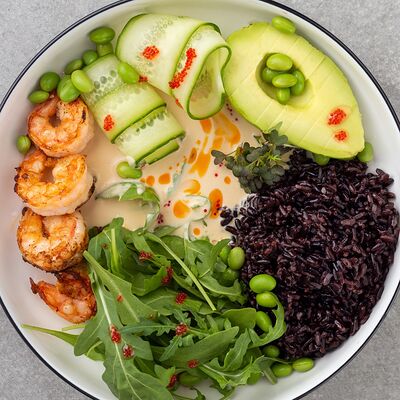 Боул с креветкой и черным рисом в Hive по цене 1090 ₽