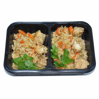 Плов с курицей в Жар Свежар по цене 119 ₽