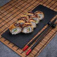 Ролл с креветкой в темпуре в Sushi Max Kolpino