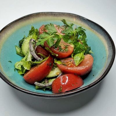 Свежий салат в Blackberry по цене 270 ₽