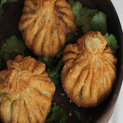 Хинкали с бараниной жаренные в Shamparen по цене 300 ₽