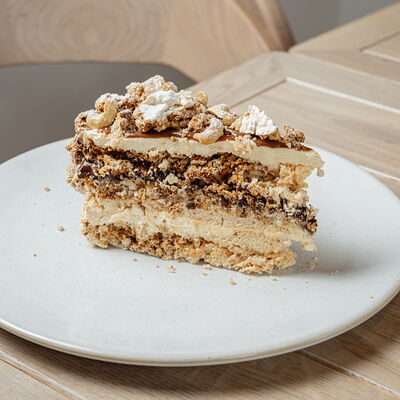 Торт киевский в Сыроварня по цене 670