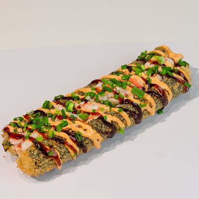 Маки дог с креветкой в Русалочка любит суши по цене 720 ₽