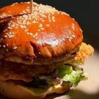 Бургер Фирменный Секрет успеха в Твоя удача по цене 397 ₽