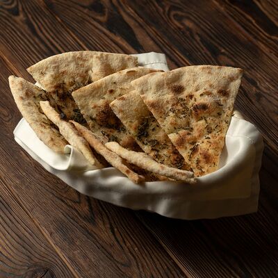 Фокачча с розмарином в Luciano по цене 460 ₽