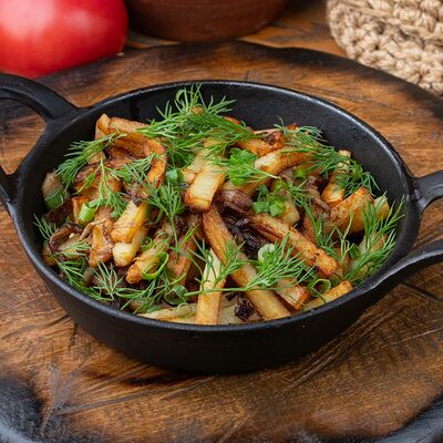 Жареный картофель с вешенками в Дэда по цене 440 ₽