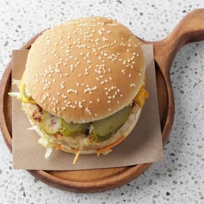 Хот Чика бургер в Foodmarket по цене 610 ₽