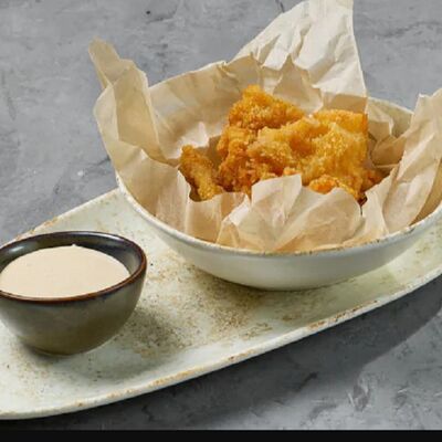 Кальмар в хрустящей панировке с устричным кремом в Terra по цене 22 р.