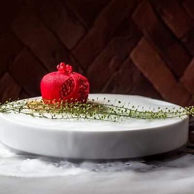 Фирменный десерт в Алазани по цене 1139 ₽