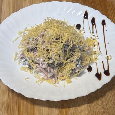 Салат Мясной Пир в Кафе Времена по цене 470 ₽