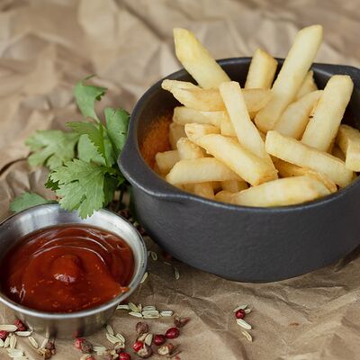 Картофель фри в Crafty Radler по цене 245 ₽