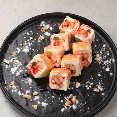 Сладкий ролл День в Вокруг суши по цене 360