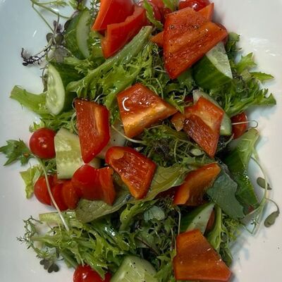 Овощной салат в L'angolo Italiano по цене 27 р.