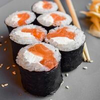 Сяки маки в Суши Кото