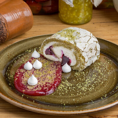 Фисташковый рулет в Дади по цене 375