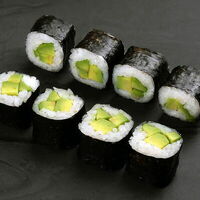 Маки авокадо в King Kong Pizza & Rolls