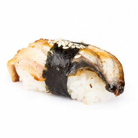 Суши с угрем в Суши Картель