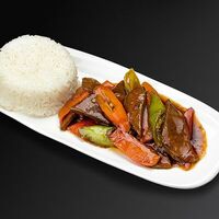 Ланч Острая говядина с овощами по-китайски в Pi Am Перчик