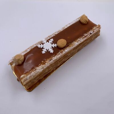 Мильфей пралине (карамель-фундук) в Волконский по цене 650 ₽