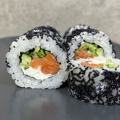 Калифорния Black в Caviar Rolls по цене 390 ₽