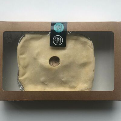 Пирог куриный в Bon Bon по цене 611 ₽