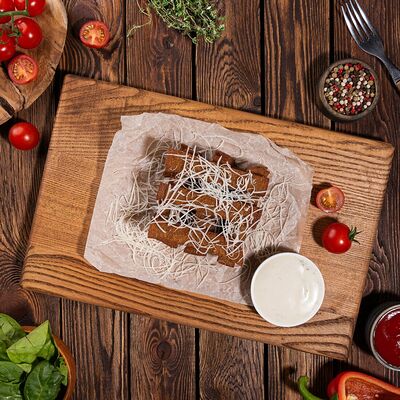 Гренки с чесночным соусом в Кухня 91 по цене 300 ₽