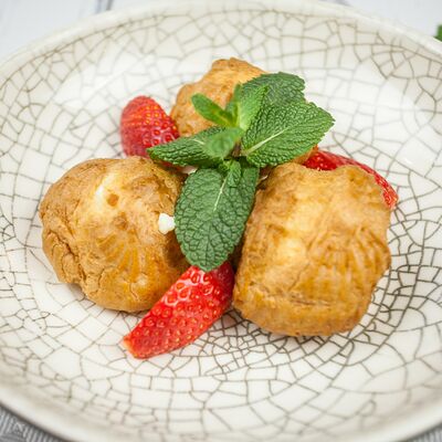 Профитроли с протеином в Eat fresh по цене 370 ₽