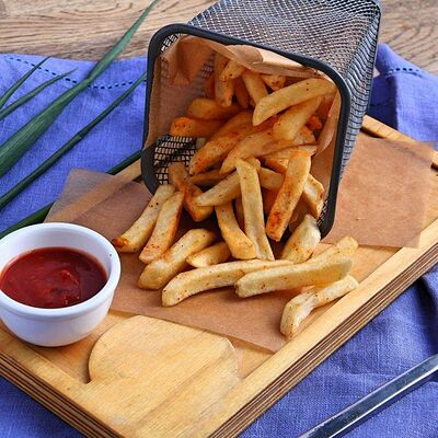 Картофель фри в Андеграунд Pizza & Sushi по цене 173 ₽