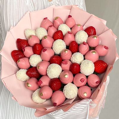 Букет клубники в шоколаде Милана L в Клубника по цене 9990 ₽