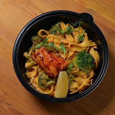 С брокколи и форелью в Джорджина по цене 690 ₽