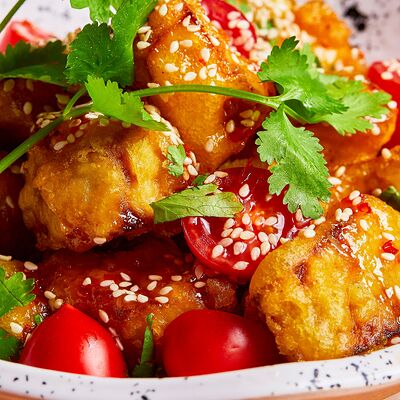 Теплый салат из баклажан в Seker по цене 3350 ₸