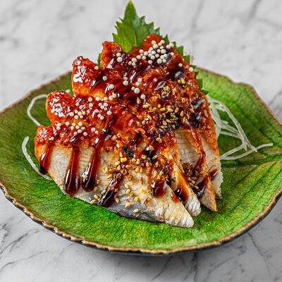 Сашими Угорь унаги в Dragon по цене 1150 ₽