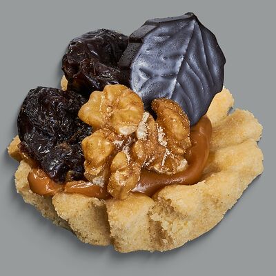 Корзиночка с черносливом в Лукоморье по цене 140 ₽