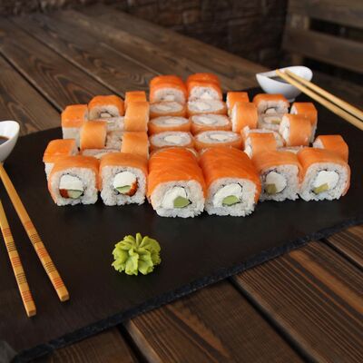 Сет Люкс в Суши Dом по цене 1798 ₽