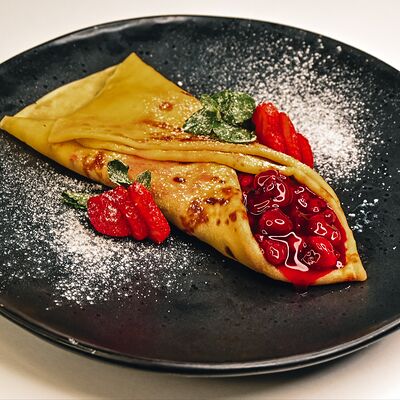 Блин с вишнейв Клевая блиновая по цене 280 ₽