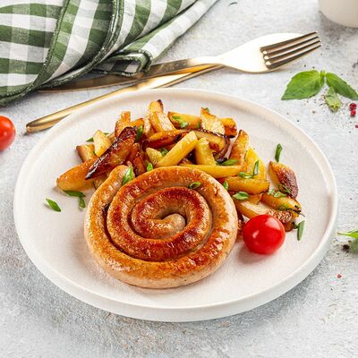 Куриная колбаса с картофелем и соусом в Магбургер & Братья Караваевы по цене 249