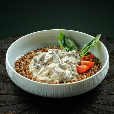 Бефстроганов в Артхаус по цене 950 ₽