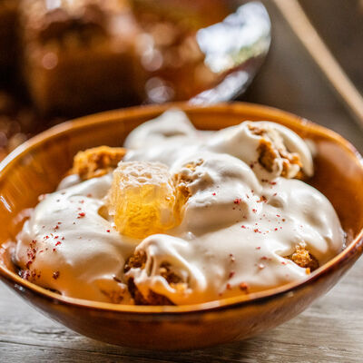 Медовик в Грузинское кафе Ван Гоги по цене 230 ₽