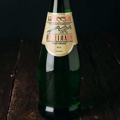 Вода минеральная Набеглави в стекле в Puri по цене 125 ₽