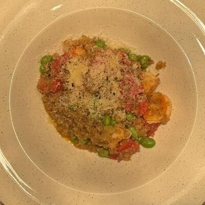 Креветки с киноа по-итальянски в Kvartal по цене 750 ₽