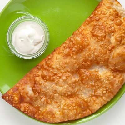 Чебурек Восточный двойной в КинзаЗа по цене 321 ₽