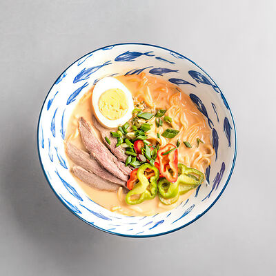 Сливочный рамен с говядиной в Sushi n Roll по цене 3890 ₸