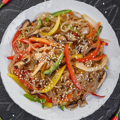 Чапче с овощами в Kuksu №1 по цене 559 ₽