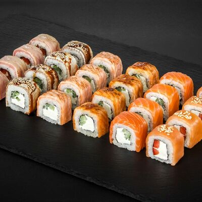 Сет Филадельфия роял в Sushi House по цене 1779 ₽
